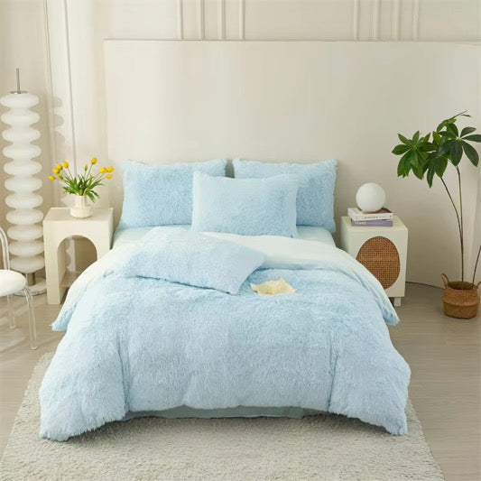 Cruiz Faux Fur King Size Quilt Cover Set (pre purchase June Delivery)